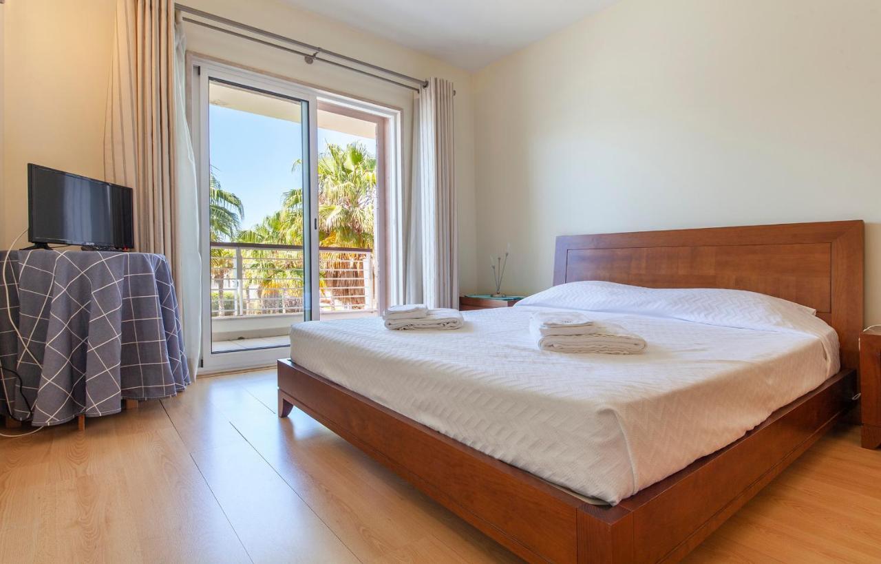 A23 - Marina Palm View Apartment Lagos Bagian luar foto