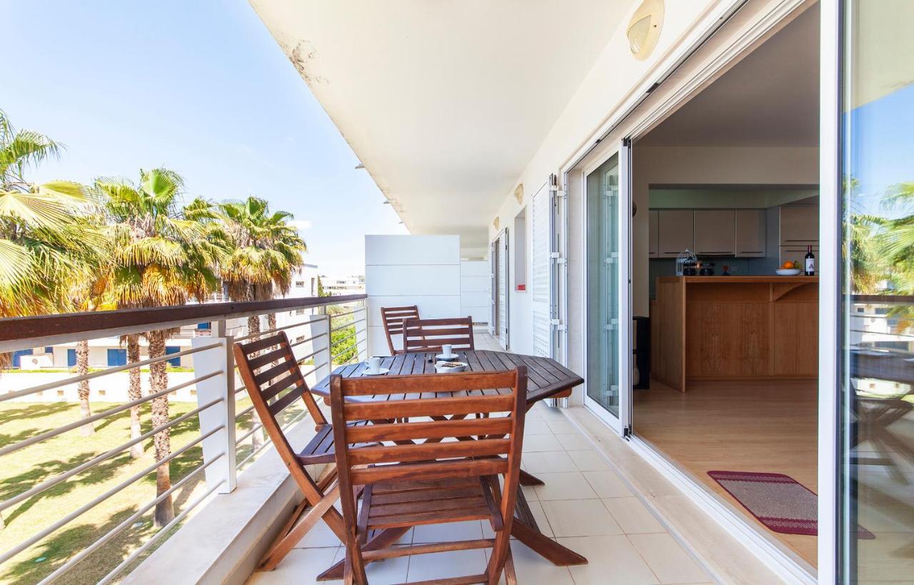 A23 - Marina Palm View Apartment Lagos Bagian luar foto
