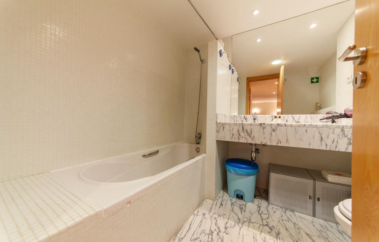 A23 - Marina Palm View Apartment Lagos Bagian luar foto
